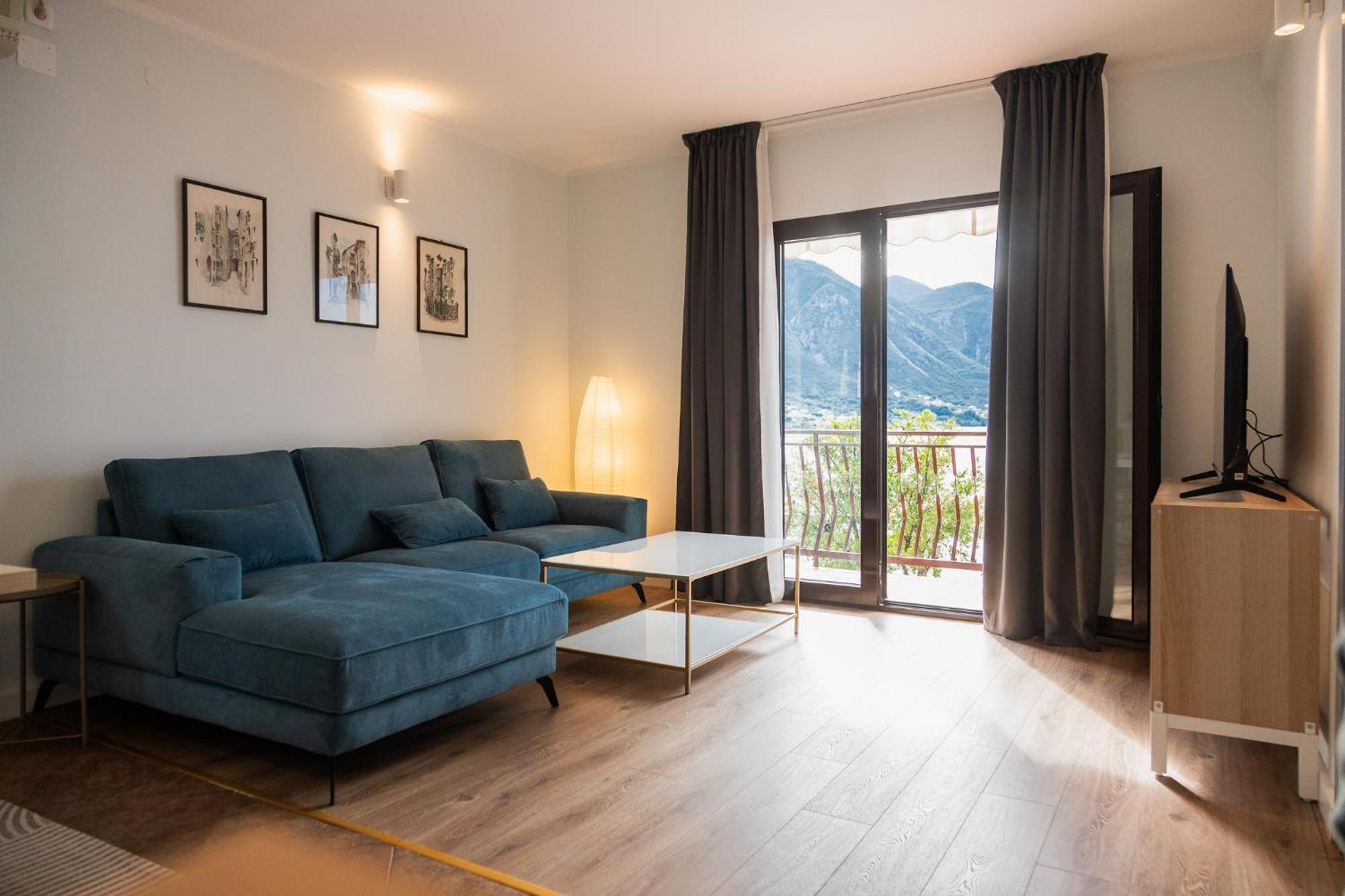 Apartments Djurovic Cattaro Esterno foto